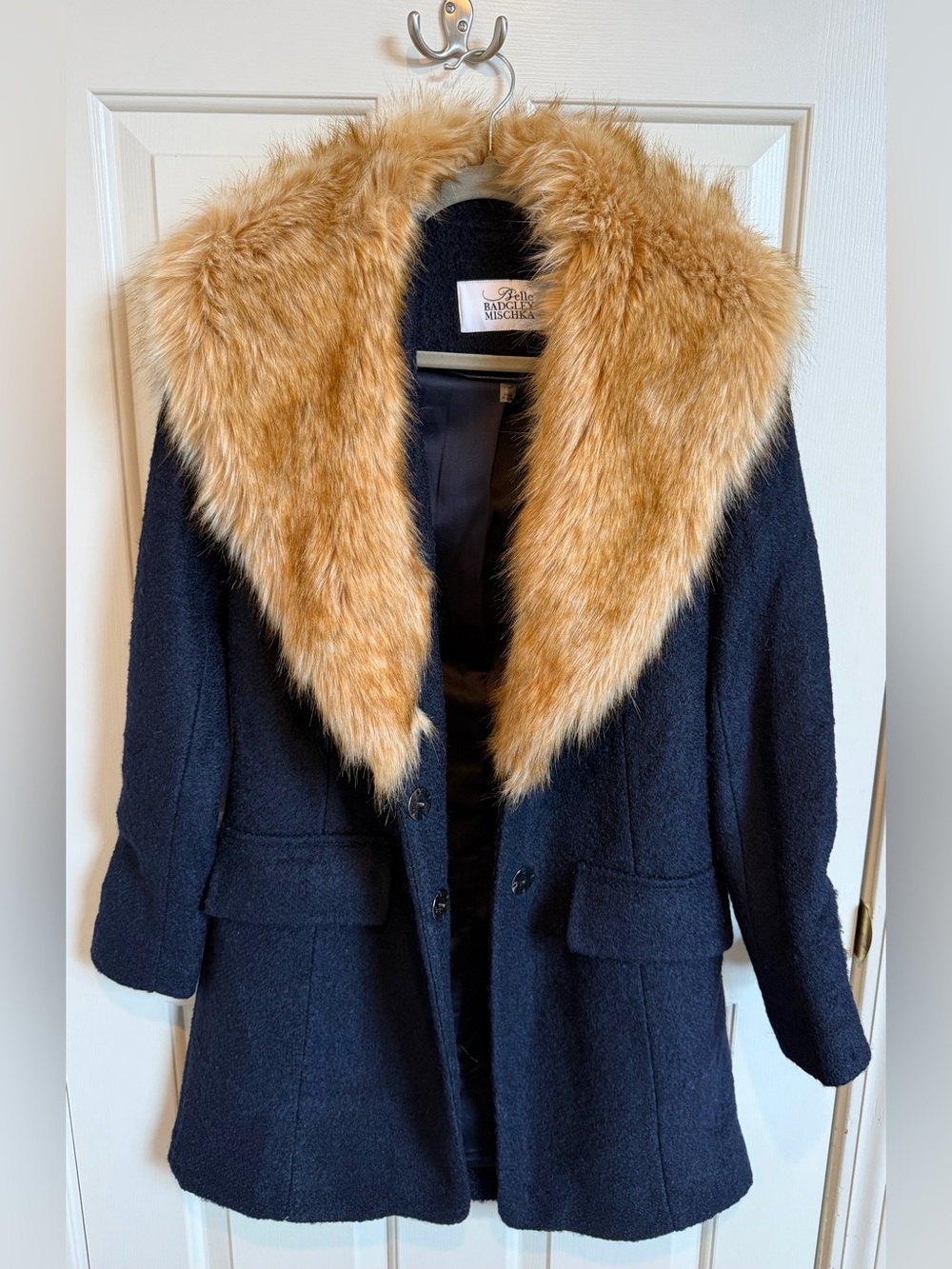 Like New Badgley Mischka Boucle Wool Blend Coat with Faux Fur Collar XS Navy/Tan
